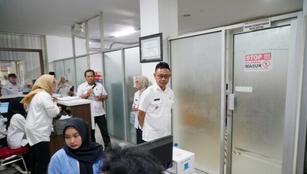 Layanan Publik Pontianak Tetap Normal Meski ASN WFH