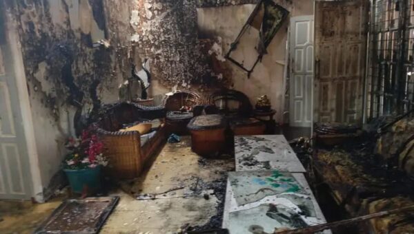 Dua Rumah di Pontianak Selatan Ludes Terbakar Pagi Ini
