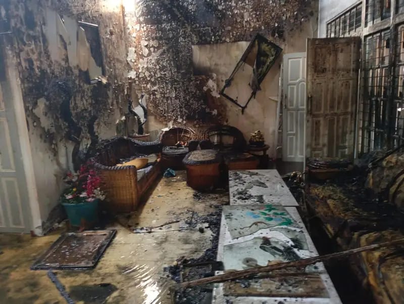 Dua Rumah di Pontianak Selatan Ludes Terbakar Pagi Ini