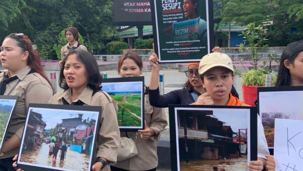 Hari Bumi 2026: Mahasiswa Pecinta Alam Kalbar Gelar Aksi Damai