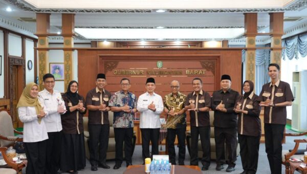 Sapa Gubernur, Kwarda Kalbar Siap Gelar Pelantian Juni