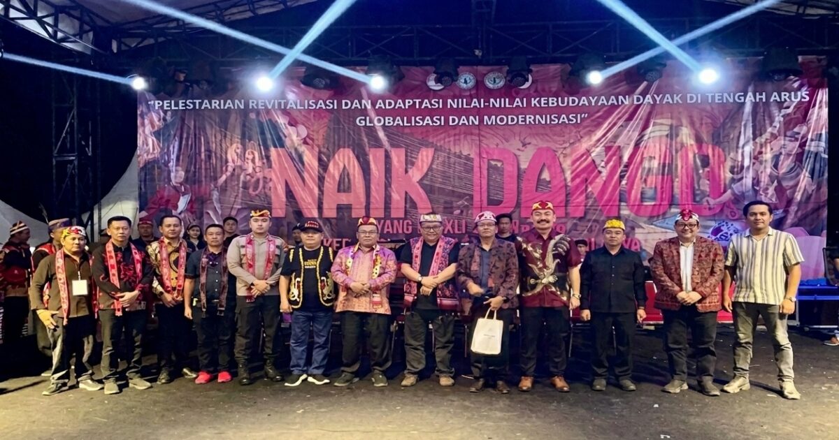 Naik Dango ke-41 Sukses, Kubu Raya Raih Juara Umum