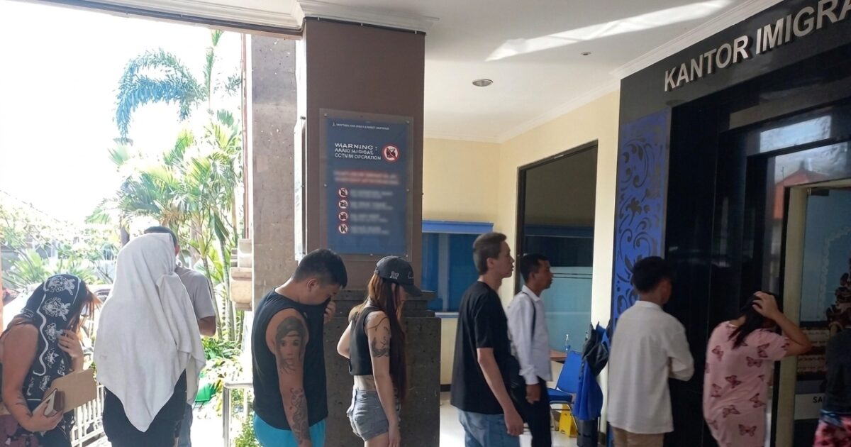 Polda Bali Limpahkan 35 WNA India Bandar Judi Online
