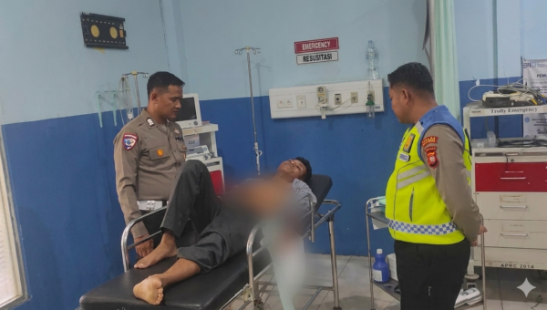 Motor dan Truk CPO Kecelakaan di Jalan Sekadau-Sintang