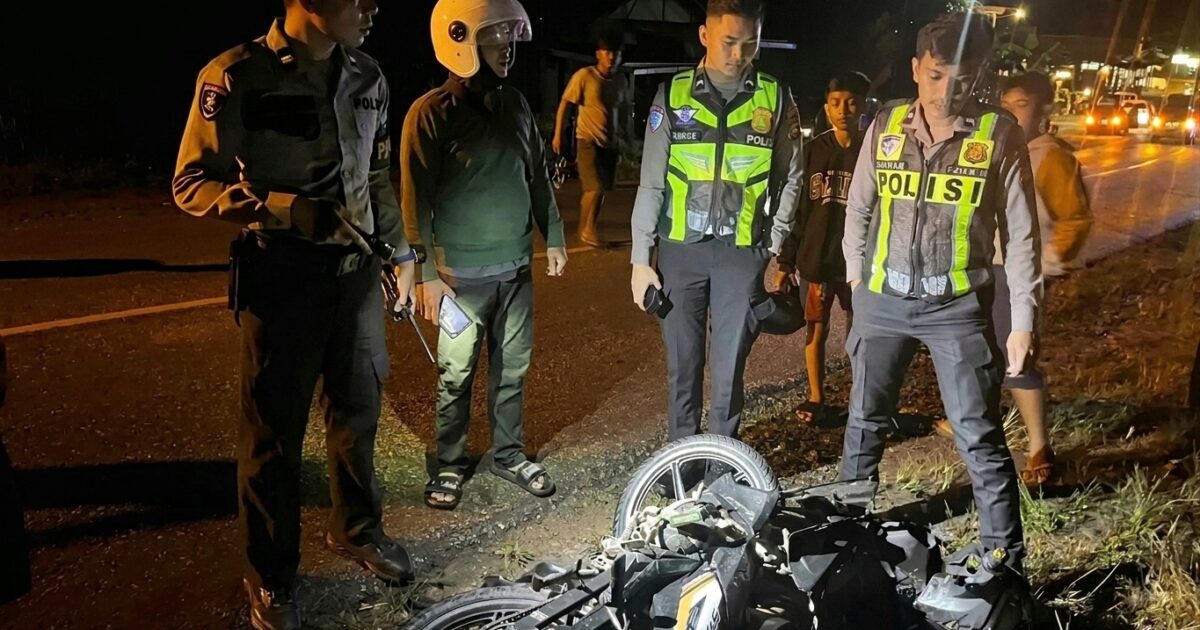 Kecelakaan di Sekadau, Dua Remaja Luka-Luka Ditabrak Calya