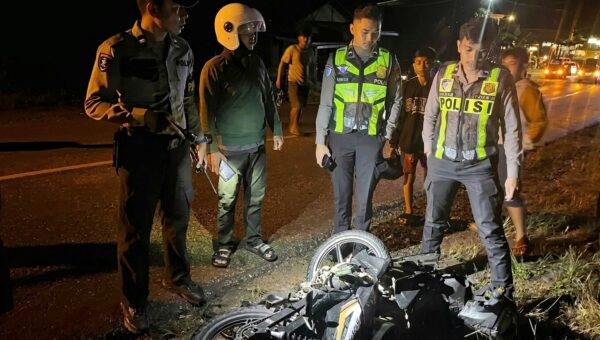 Kecelakaan di Sekadau, Dua Remaja Luka-Luka Ditabrak Calya