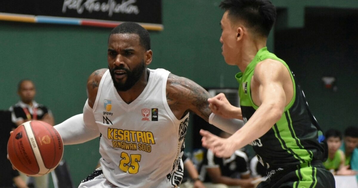 Triple-Double Thibodeaux Bawa Hornbills ke Gim Ketiga