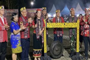 Gawe Dayak Naik Dango XXVI Singkawang Resmi Dibuka