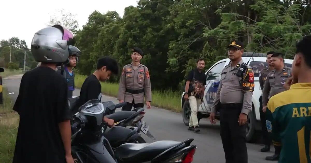 Polisi dan Satpol PP Sisir Komplek Pemda Sekadau, Cegah Balap Liar