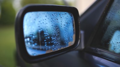 Viral! Sopir Taksol Rusak Mobil di Tol JORR Pondok Pinang