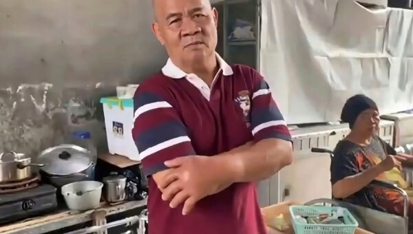 Terekam CCTV, Jambret HP di Jelambar Incar Korban Tertidur