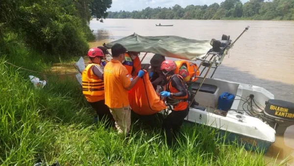Korban Tenggelam di Sungai Melawi Menukung Ditemukan Tewas