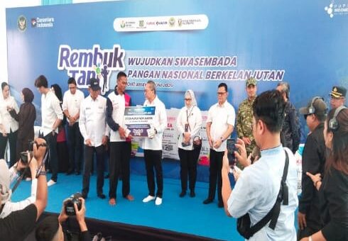 Zulkifli Hasan Kunjungi Kalbar, Dorong Swasembada Pangan