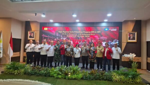 Wamenaker Lantik Pengurus Serikat Pekerja PLN Kalbar 2026-2030
