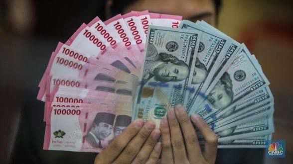 Rupiah Menguat ke Rp17.941 per Dolar AS pada Kamis Pagi