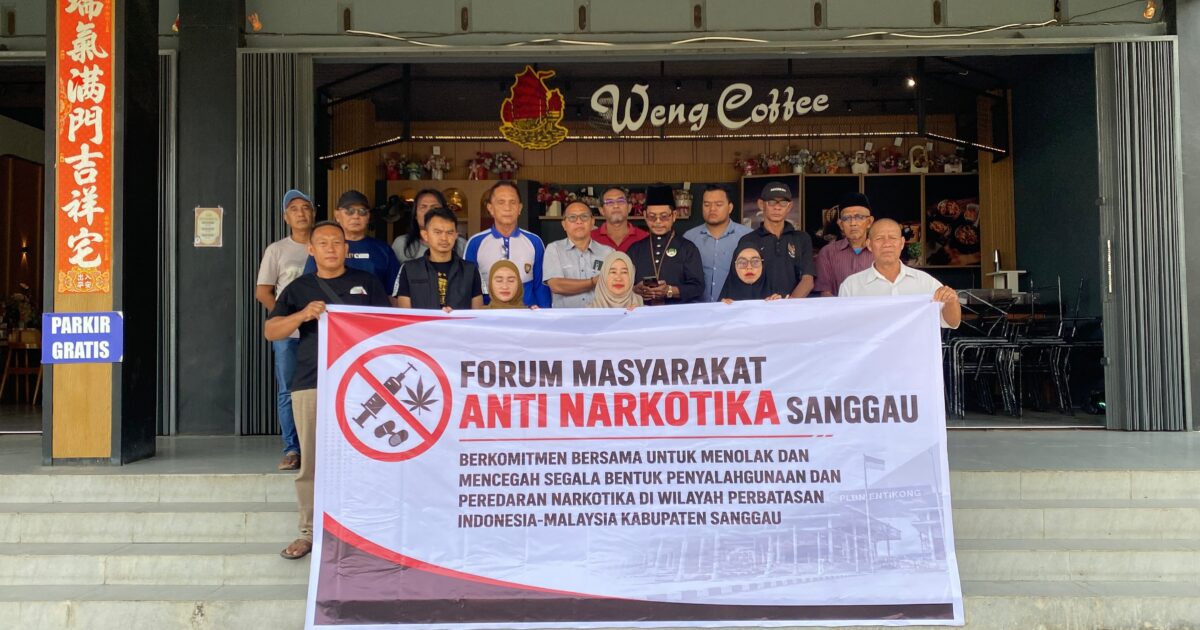 Warga Sanggau Deklarasi Anti Narkotika Perbatasan