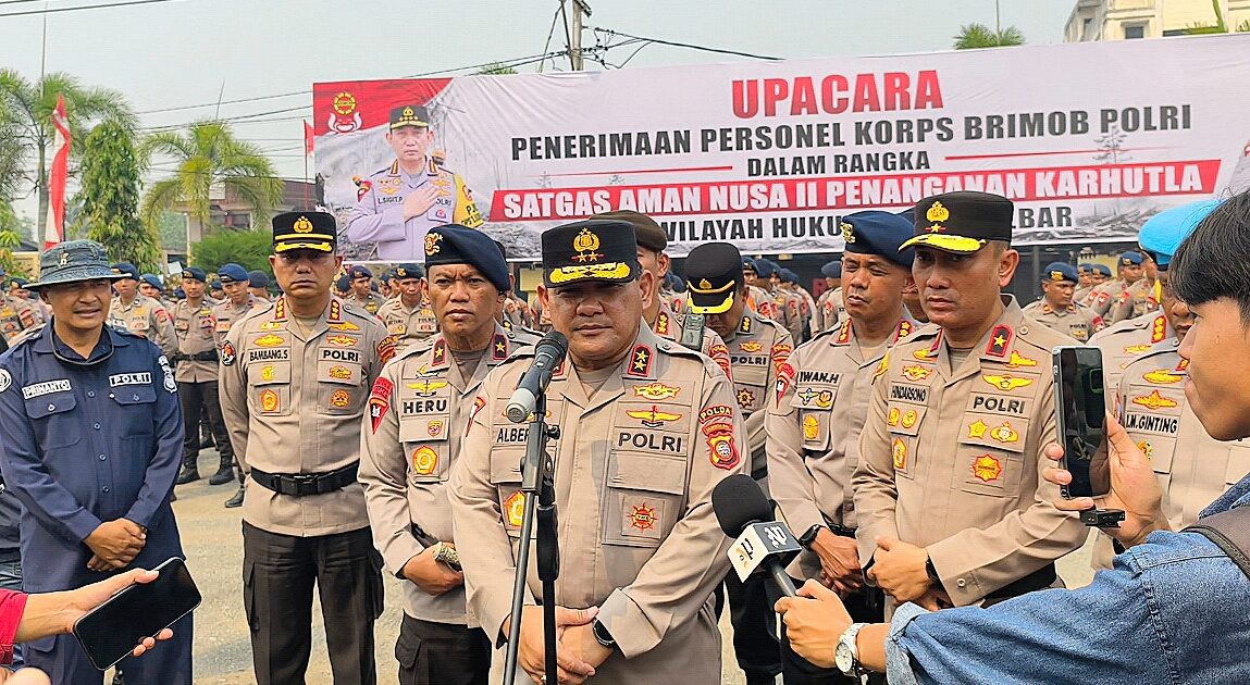Polda Kalbar Terima 300 Personel Brimob BKO untuk Perkuat Penanganan Karhutla